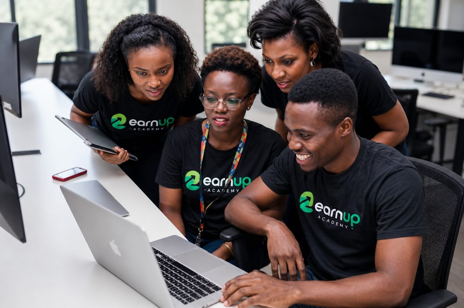 EarnUp Academy Team